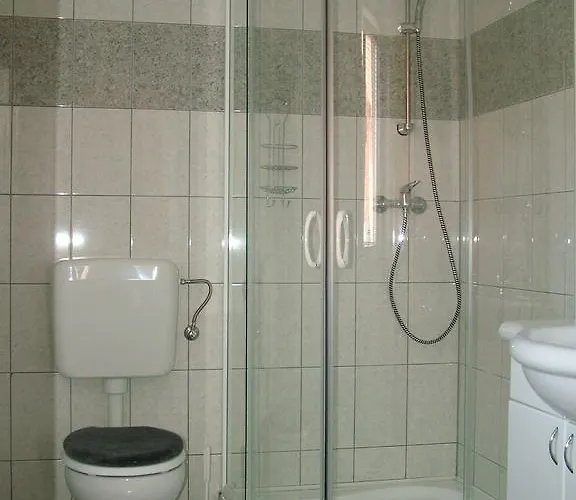 和瓦帕特公寓 Bük